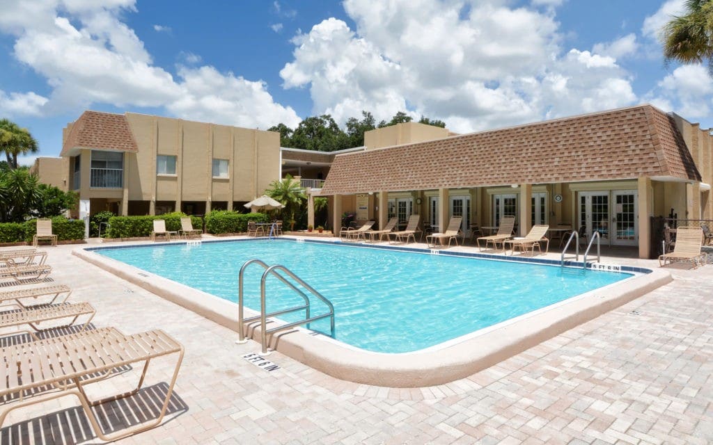 Glen Oaks in Sarasota Homes for Sale 1