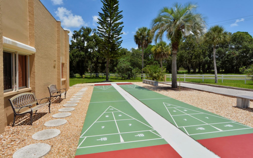 Glen Oaks in Sarasota Homes for Sale 4