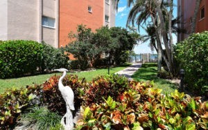 Sunrise Cove in Siesta Key Condos for Sale 17