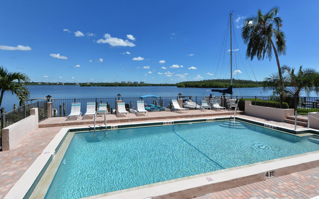 Sunrise Cove in Siesta Key Condos for Sale 19