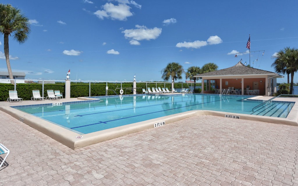 Sunrise Cove in Siesta Key Condos for Sale 9