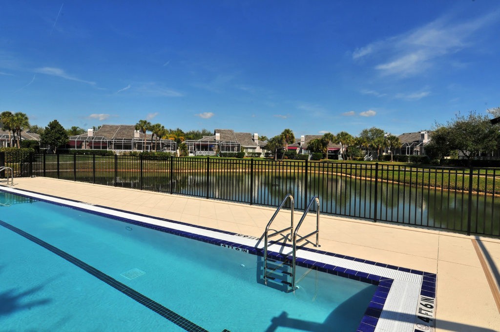 Winding Oaks Longboat Key Condos for Sale 2