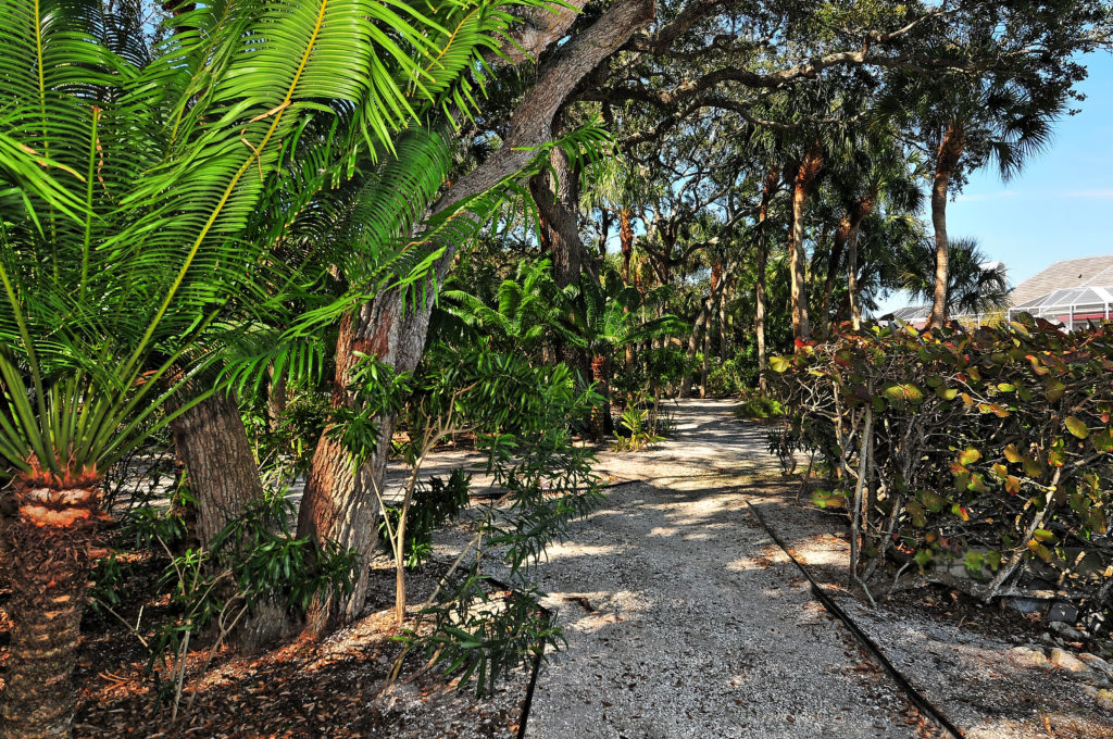 Winding Oaks Longboat Key Condos for Sale 4
