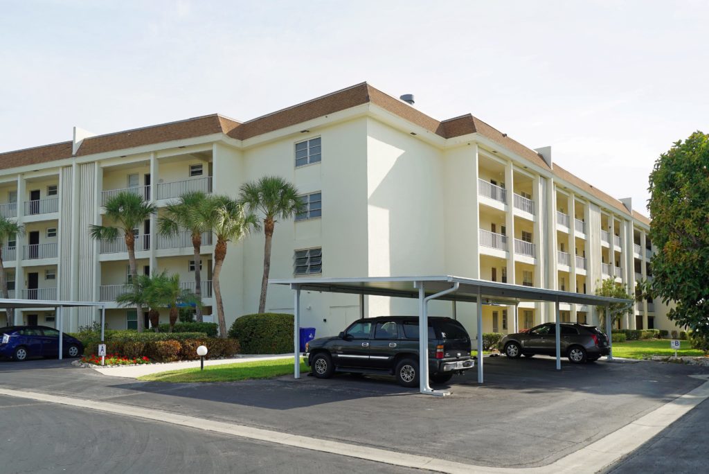 Sutton Place in Longboat Key Condos for Sale 2