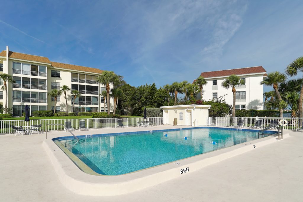 Sutton Place in Longboat Key Condos for Sale 7