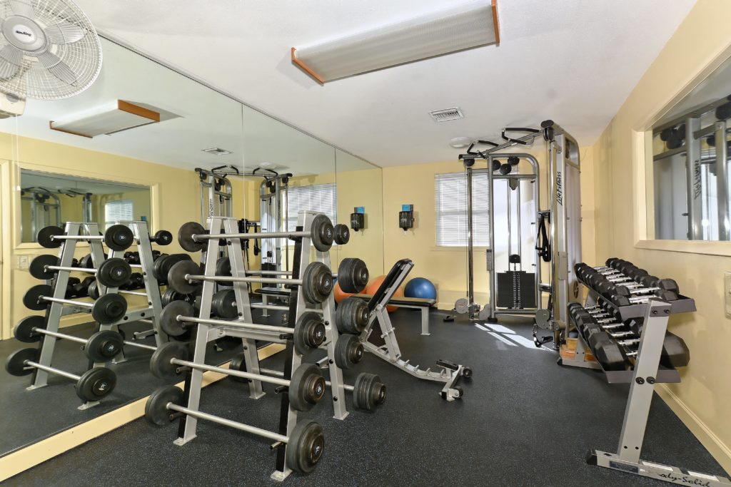 Harbor Pines Condos for Sale | Bradenton Florida 2 Harbor Pines Bradenton Condos for Sale 1