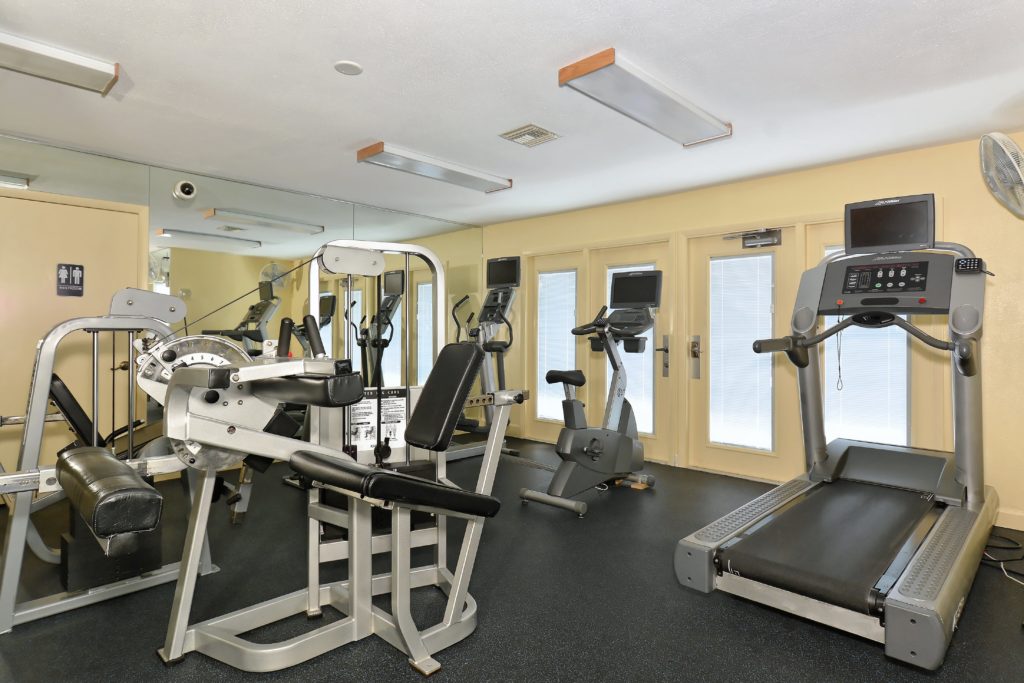 Harbor Pines Condos for Sale | Bradenton Florida 3 Harbor Pines Bradenton Condos for Sale 7