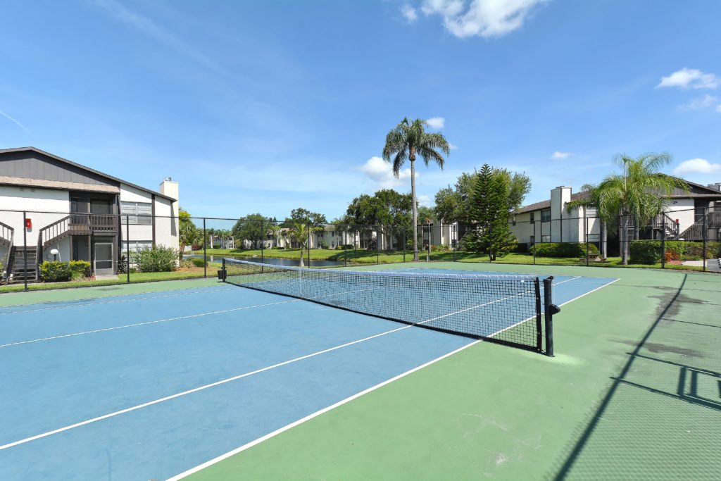 Mirror Lake Condos for Sale | Bradenton Florida 7 Mirror Lake in Bradenton Condos for Sale 7