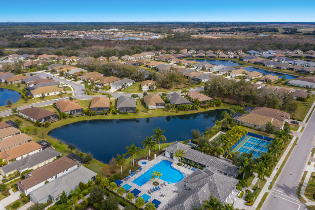 Indigo Homes & Villas for Sale | Lakewood Ranch Florida 25 4204 MIDNIGHT BLUE RUN Lakewood Ranch Home for Sale 35