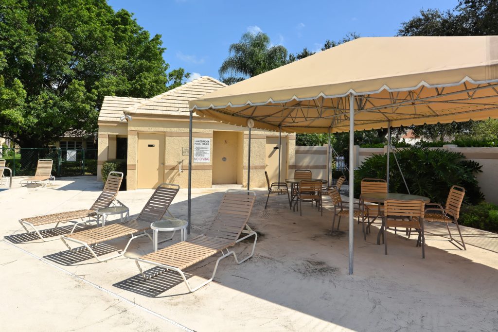 Lakebridge Villas for Sale | Bradenton Florida 4 Lakebridge in Bradenton Condos for Sale 10
