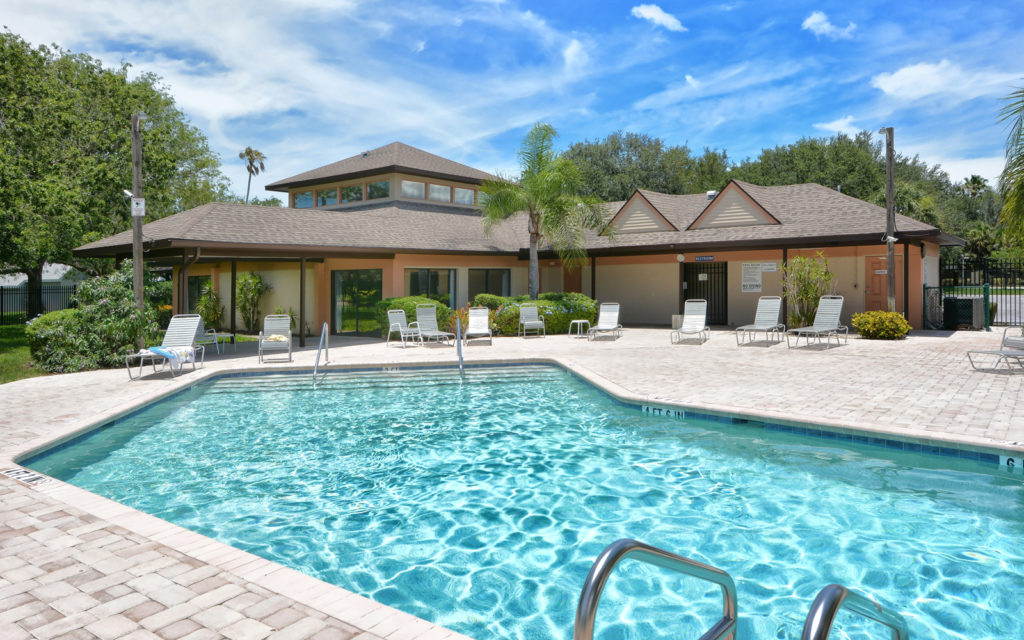 Southwinds at Five Lakes Bradenton Condos for Sale
