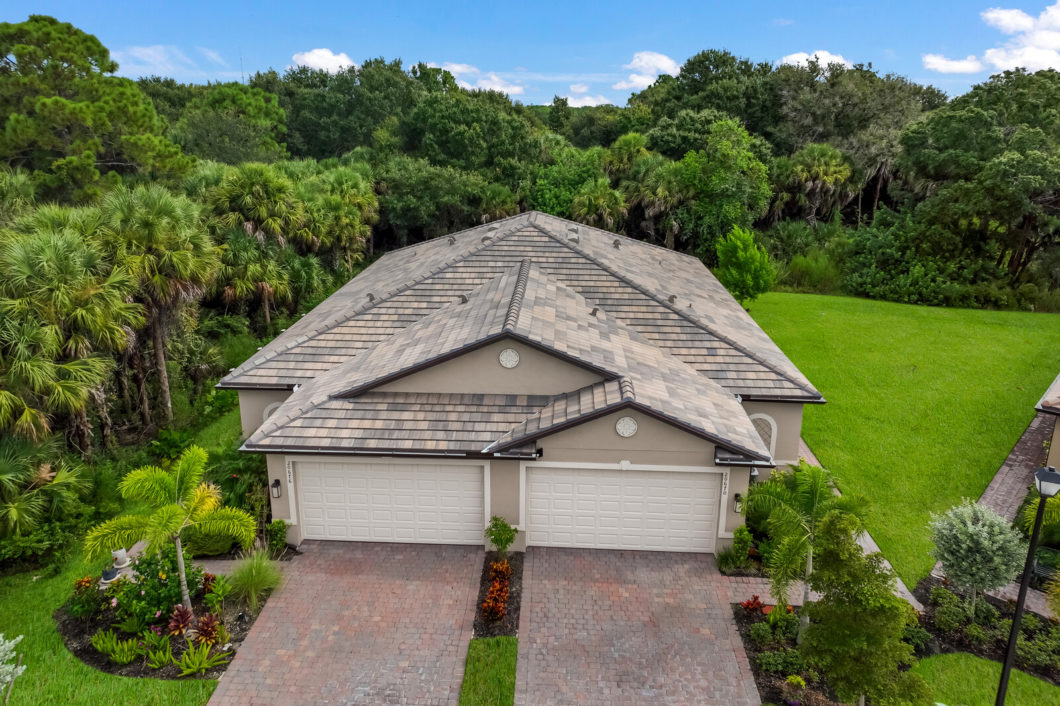 Villa for Sale at 20670 Saint Kitts Way in Venice