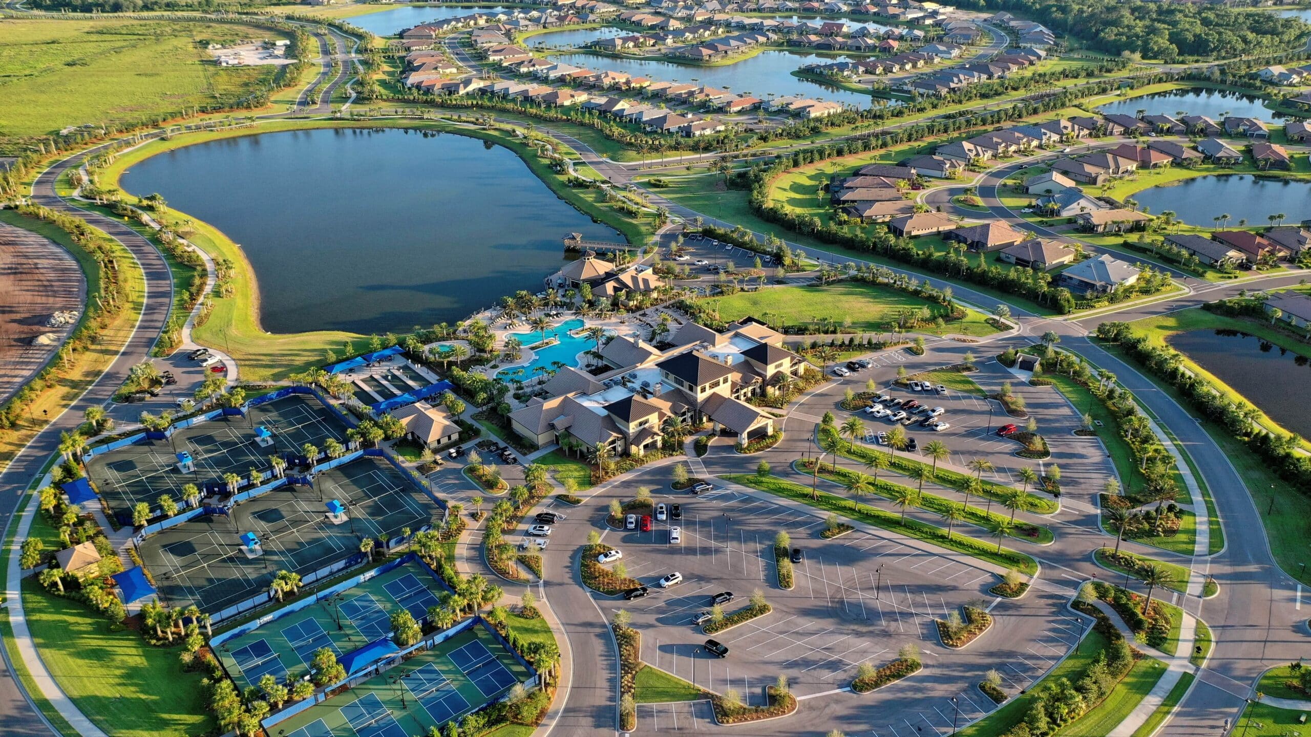Del Webb Lakewood Ranch 55 + Homes for Sale w/ Amenities