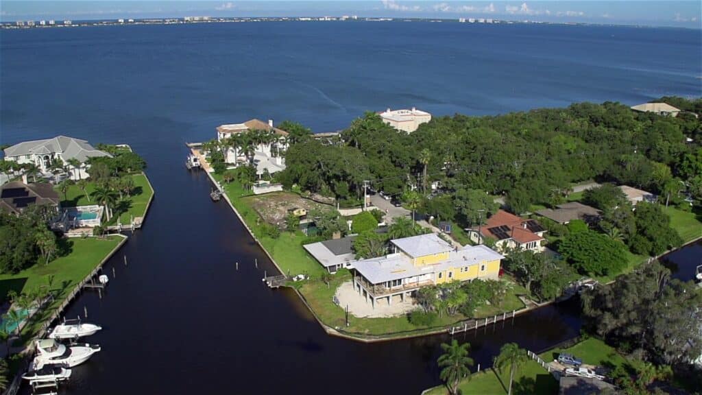 Alameda Avenue Homes for Sale | Sarasota Florida 4 Alameda Avenue Sarasota Florida Homes for Sale 9