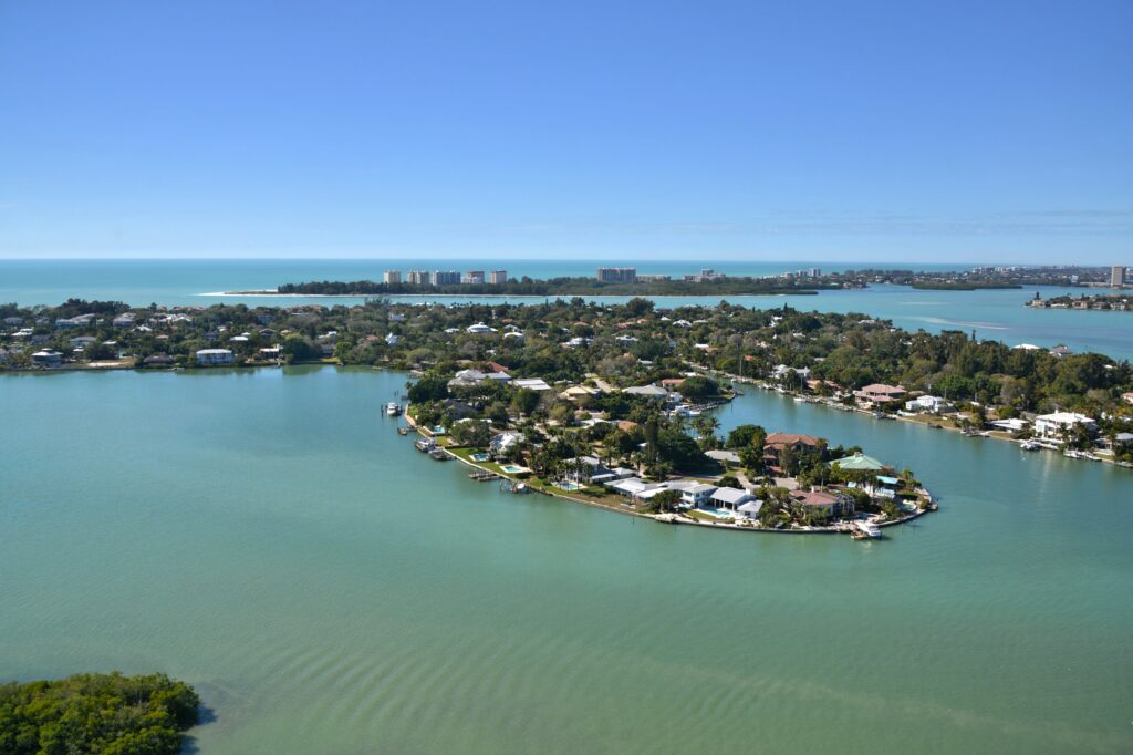 Bay Island Homes for Sale | Siesta Key Florida 10 Bay Island Siesta Key Florida Homes for Sale 1
