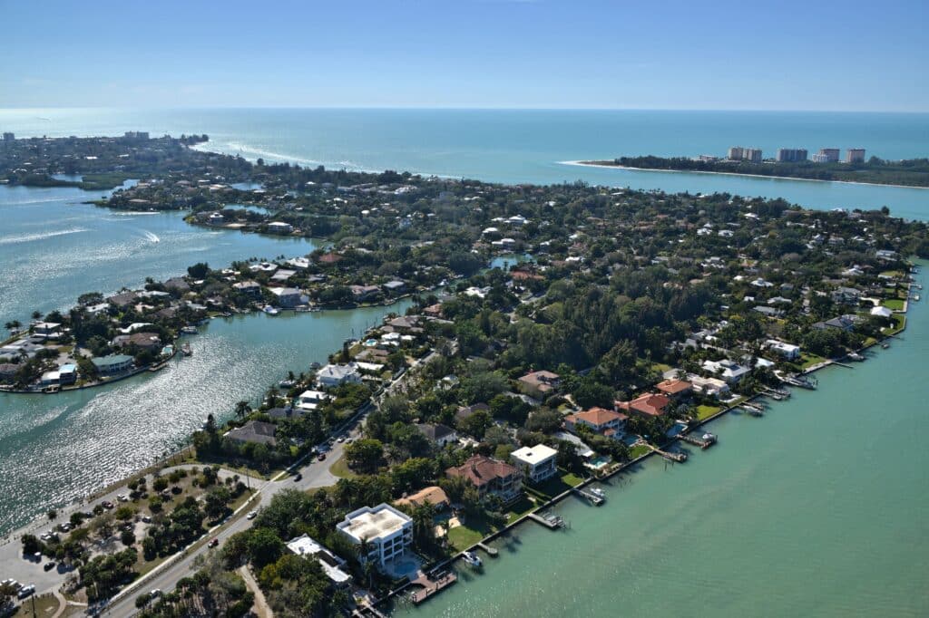 Bay Island Homes for Sale | Siesta Key Florida 9 Bay Island Siesta Key Florida Homes for Sale 10