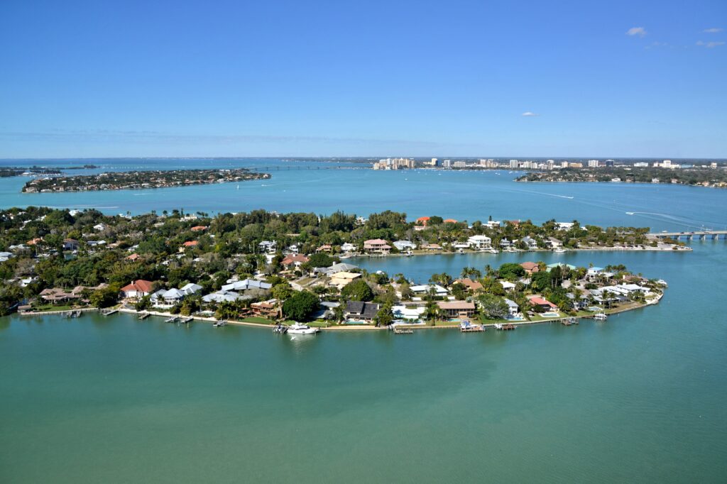Bay Island Homes for Sale | Siesta Key Florida 6 Bay Island Siesta Key Florida Homes for Sale 7