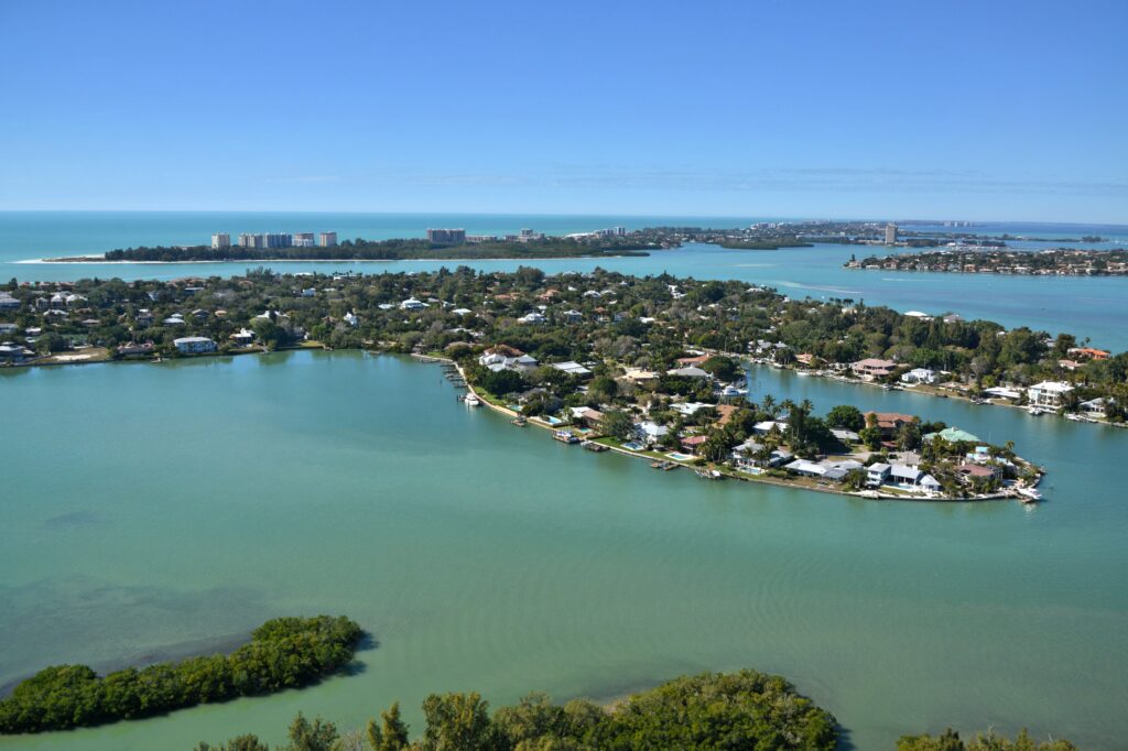 Bay Island Homes for Sale | Siesta Key Florida 7 Bay Island Siesta Key Florida Homes for Sale 8