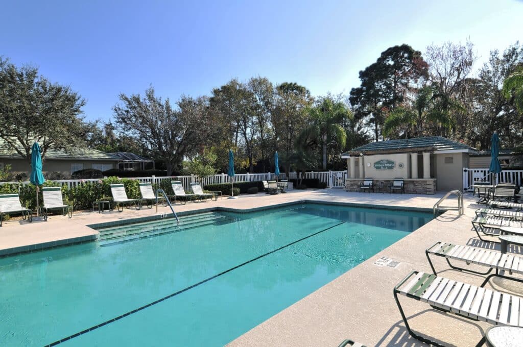 Avalon Palm Aire Sarasota Homes for Sale 6