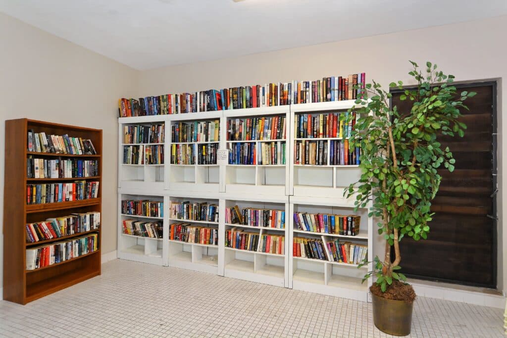 Fairway Bend Palm Aire Sarasota Homes for Sale 11