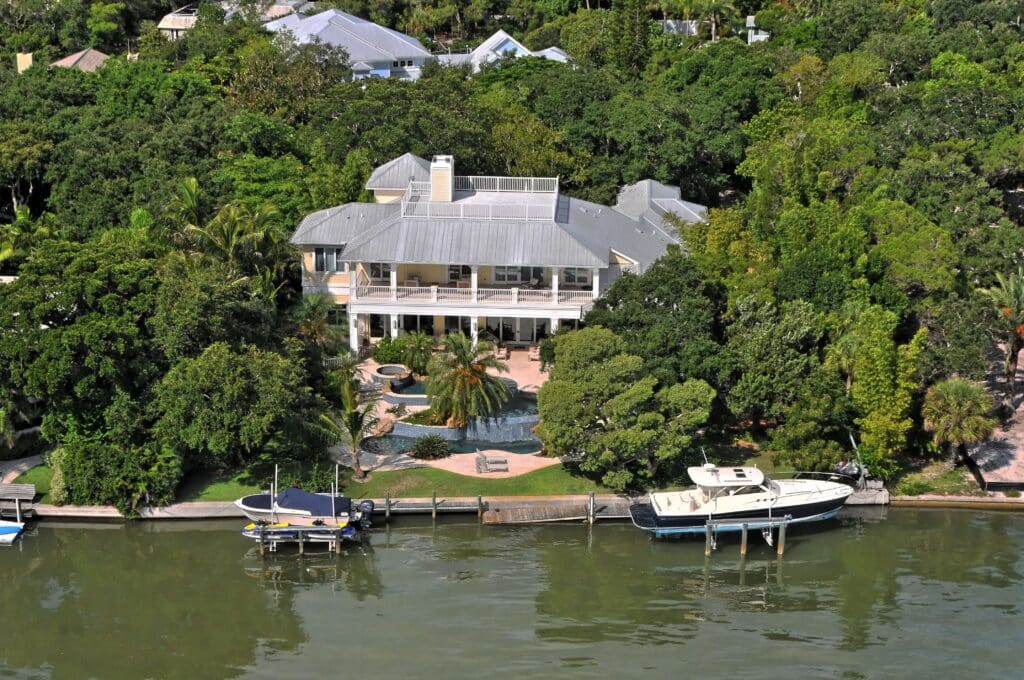 Hidden Harbor Siesta Key Homes for Sale 9