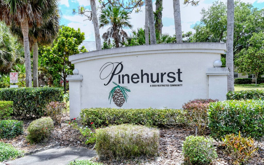 Pinehurst Estates Sarasota Florida Homes for Sale Palm Aire 1 Pinehurst Estates Sarasota Palm Aire Homes for Sale