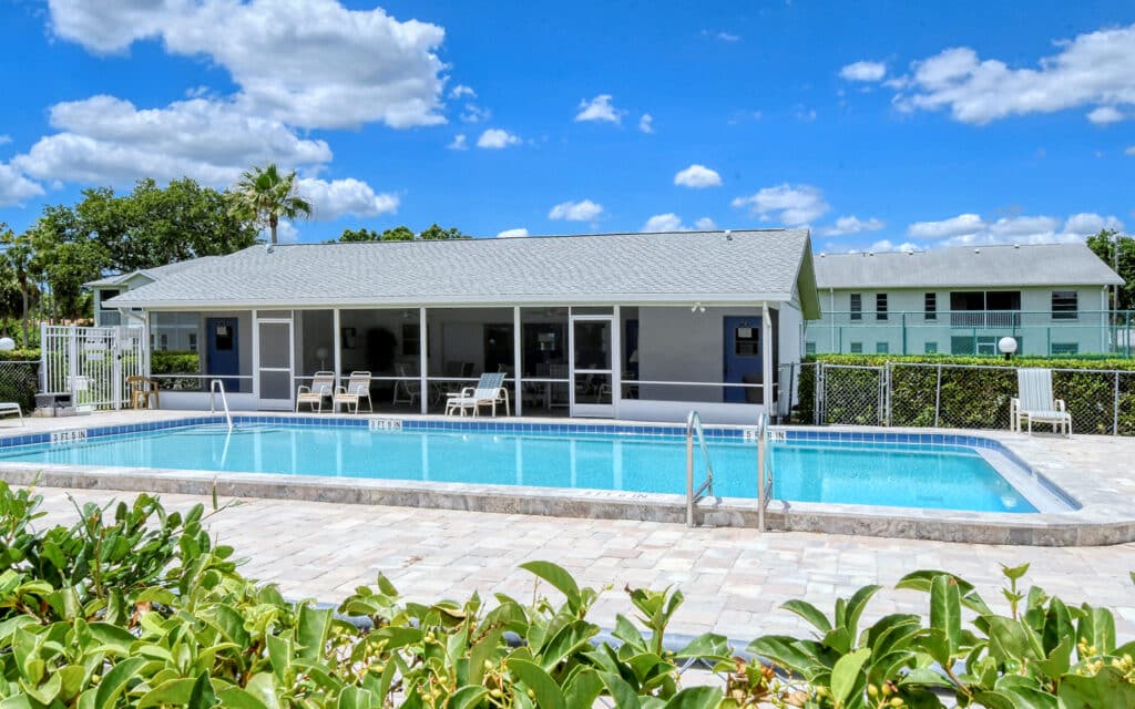 Pinehurst Palm Aire Sarasota Homes for Sale Condos 5