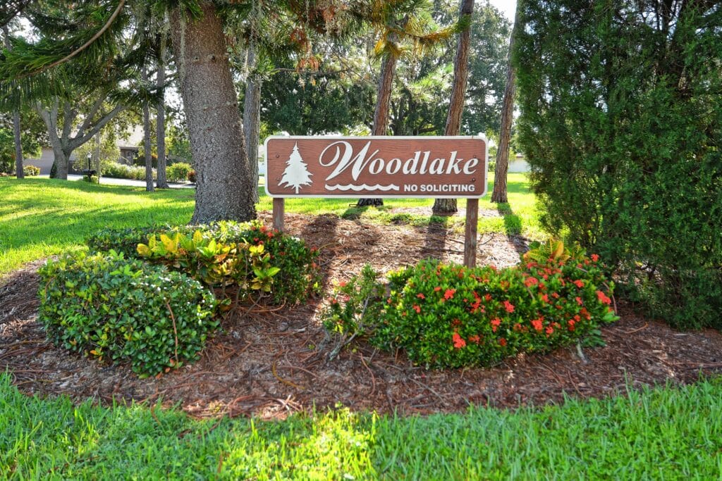 Woodlake Villas at Palm Aire Sarasota Florida Homes for Sale 6